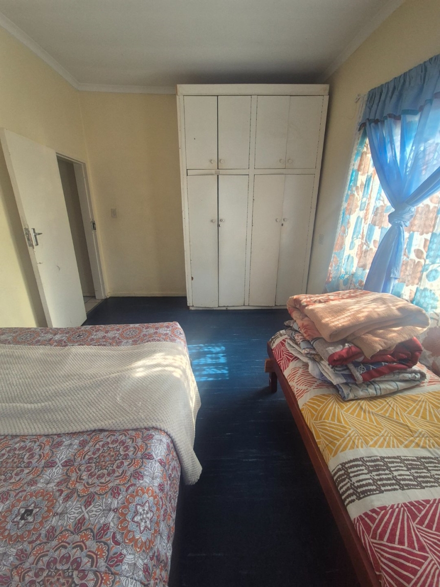 5 Bedroom Property for Sale in Uitenhage Upper Central Eastern Cape
